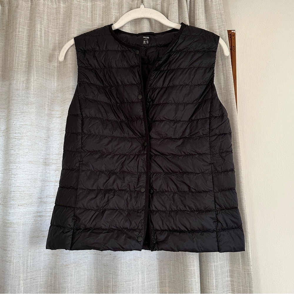 Uniqlo Down Filled Nylon Vest - XS